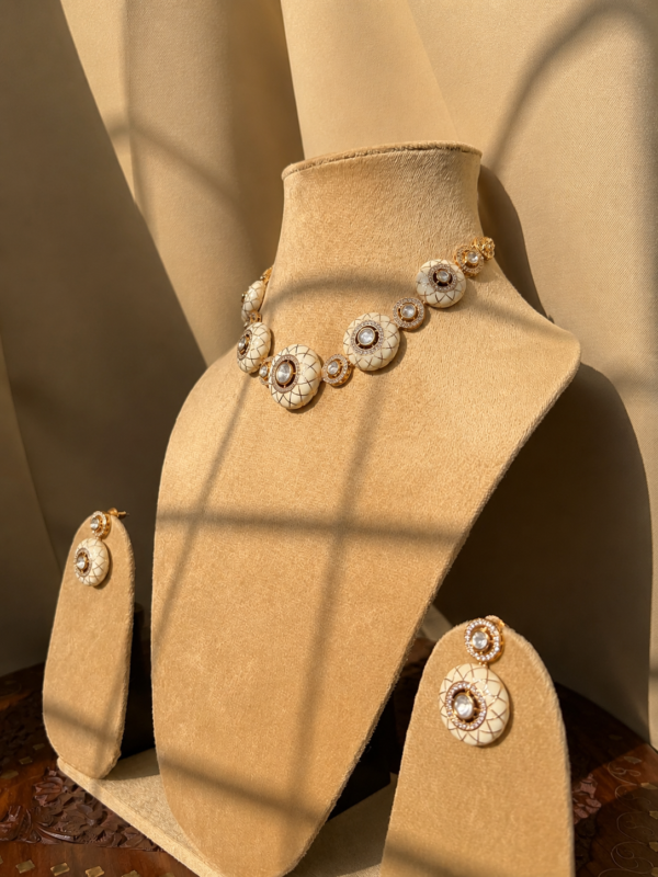 Ivory Enamel Polki Necklace